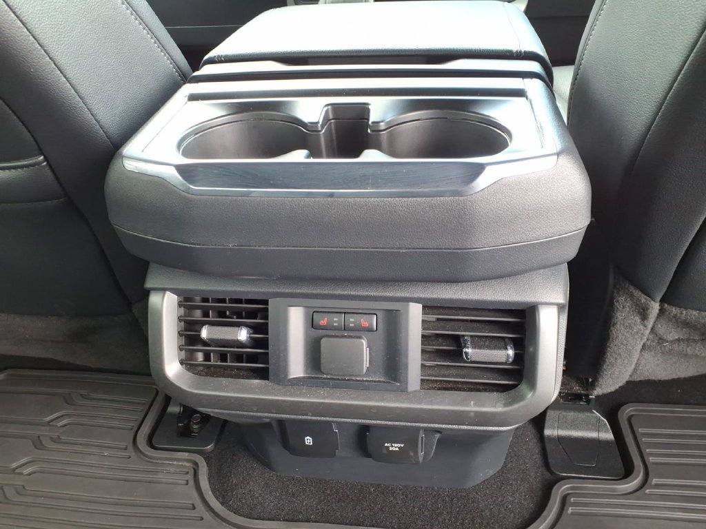 Used 2024 Ford F150 Lariat w/ Equipment Group 502A High AWD/4WD image 17