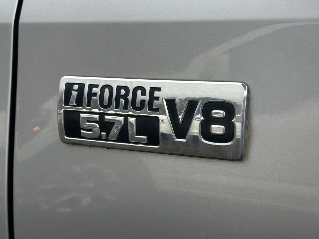 Used 2017 Toyota Tundra SR5 image 12