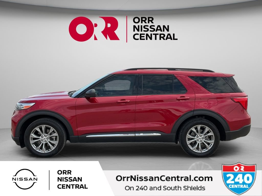 Used 2023 Ford Explorer XLT w/ Equipment Group 202A RWD image 8