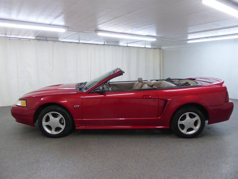 Used 2000 Ford Mustang GT RWD image 4