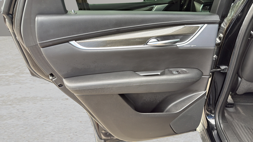 Used 2020 Cadillac XT5 Sportv AWD/4WD image 14