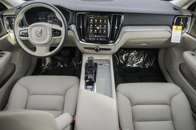 New 2026 Volvo V60 B5 Cross Country Plus w/ Protection Package Premier image 19
