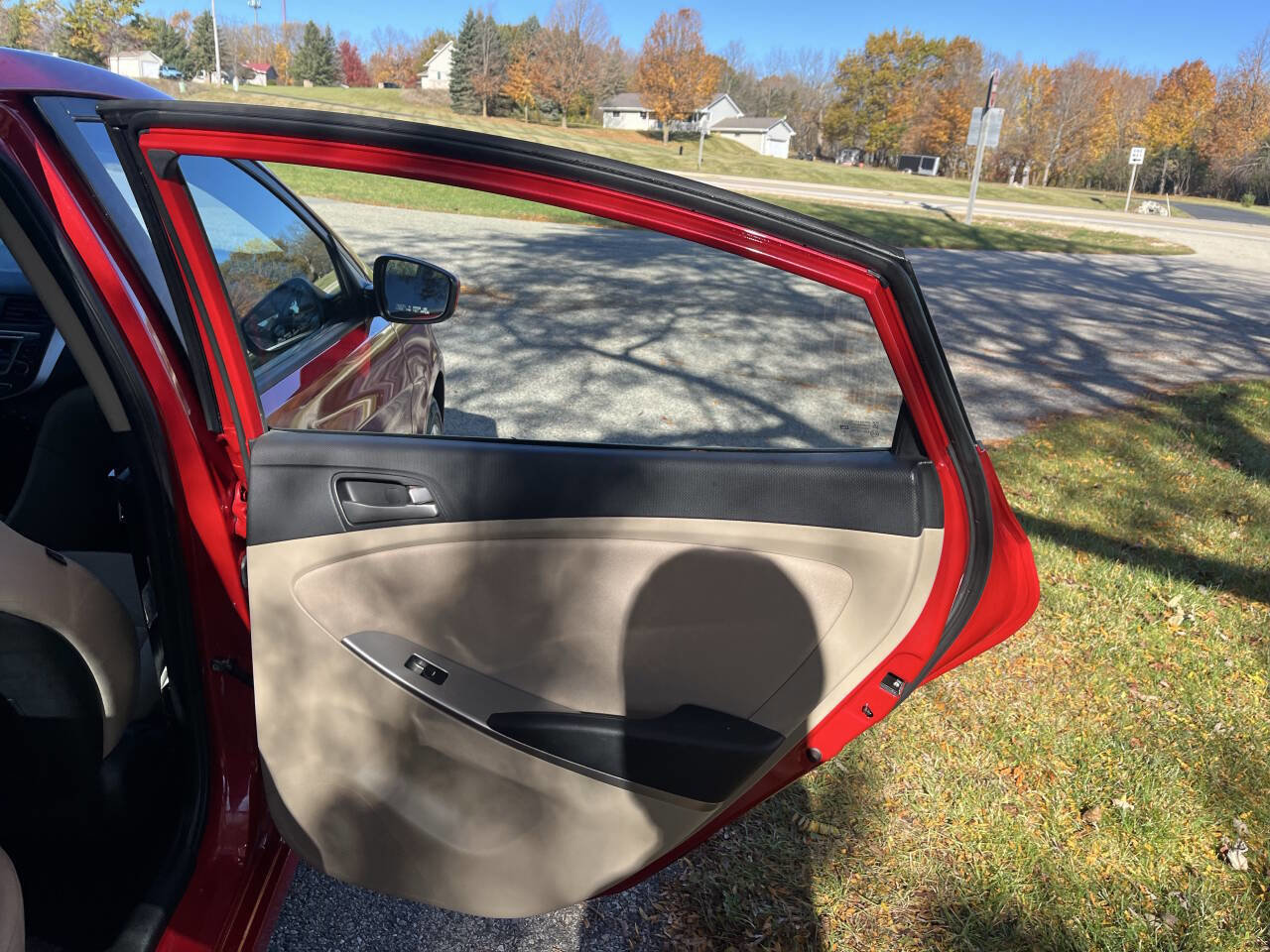 Used 2016 Hyundai Accent SE image 29