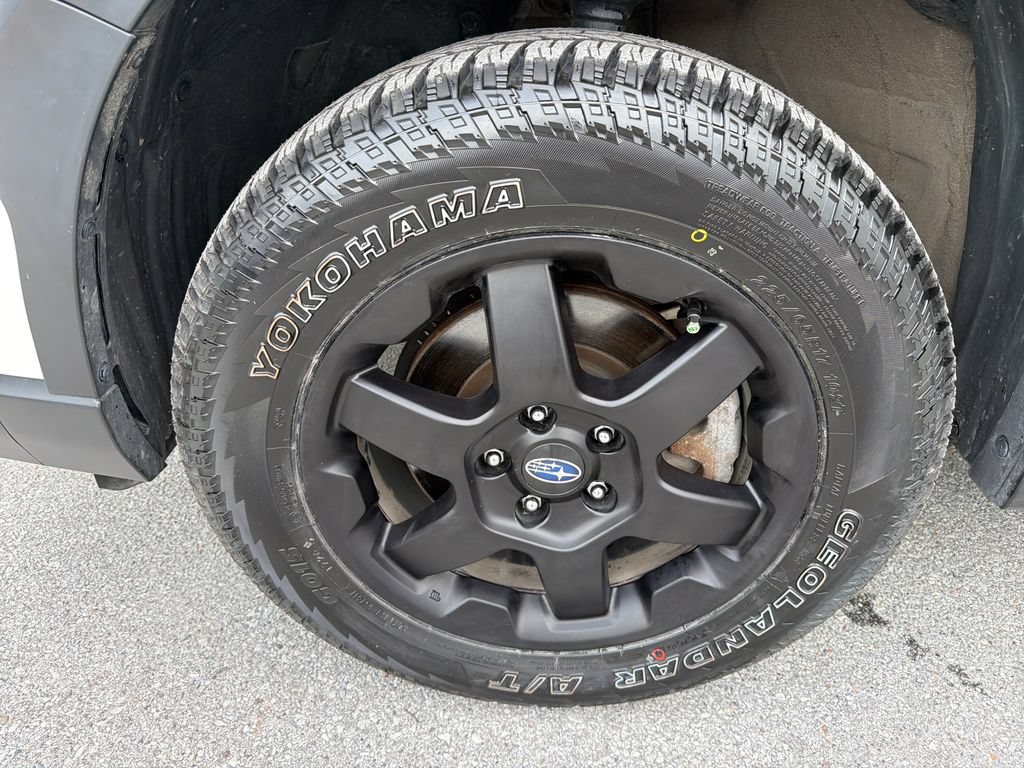 Certified 2025 Subaru Outback Wilderness AWD/4WD image 10