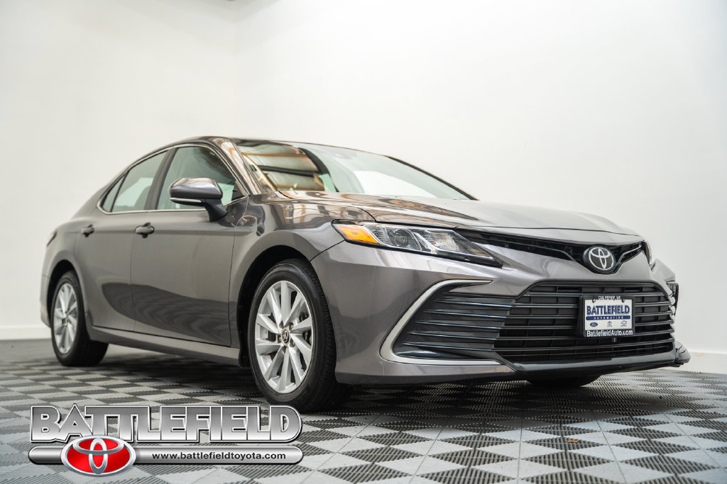 Certified 2023 Toyota Camry LE FWD image 1