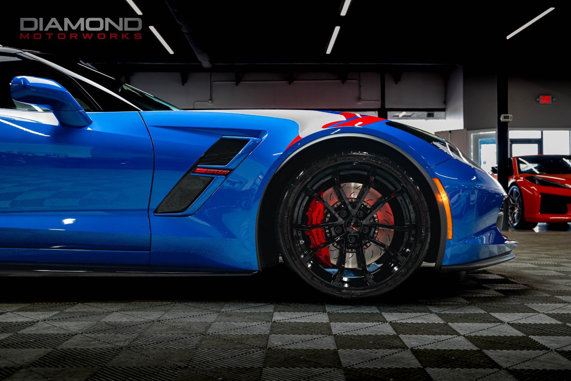 Used 2019 Chevrolet Corvette Grand Sport w/ Carbon Flash Badge Package image 33