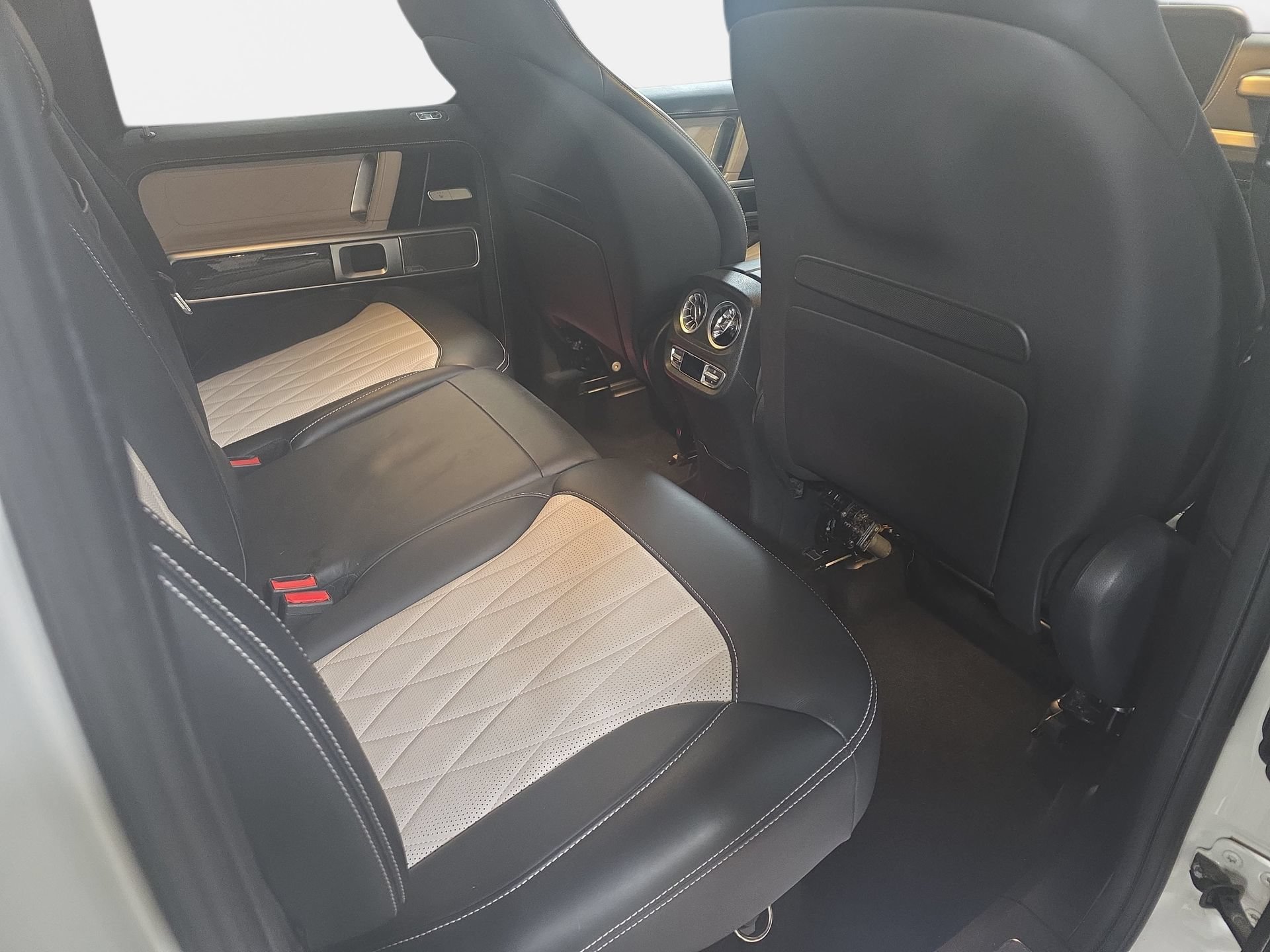 Used 2022 Mercedes-Benz G 63 AMG 4MATIC image 11