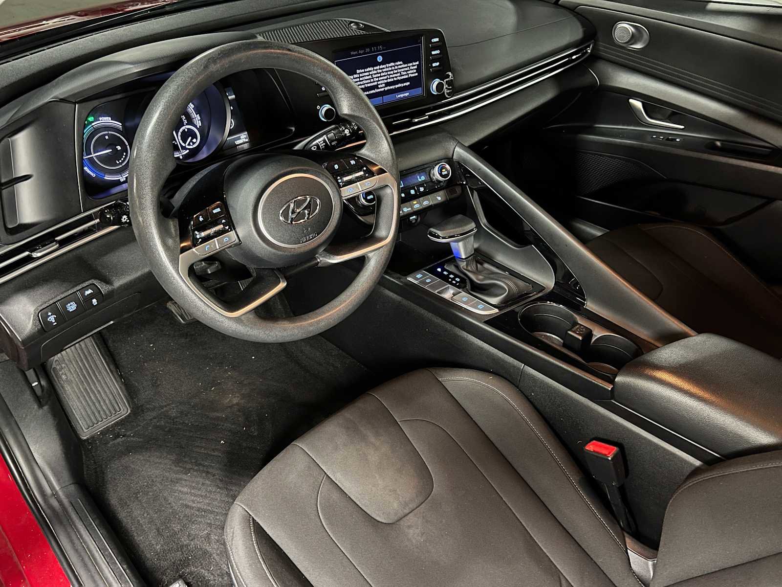 Used 2023 Hyundai Elantra Blue image 23