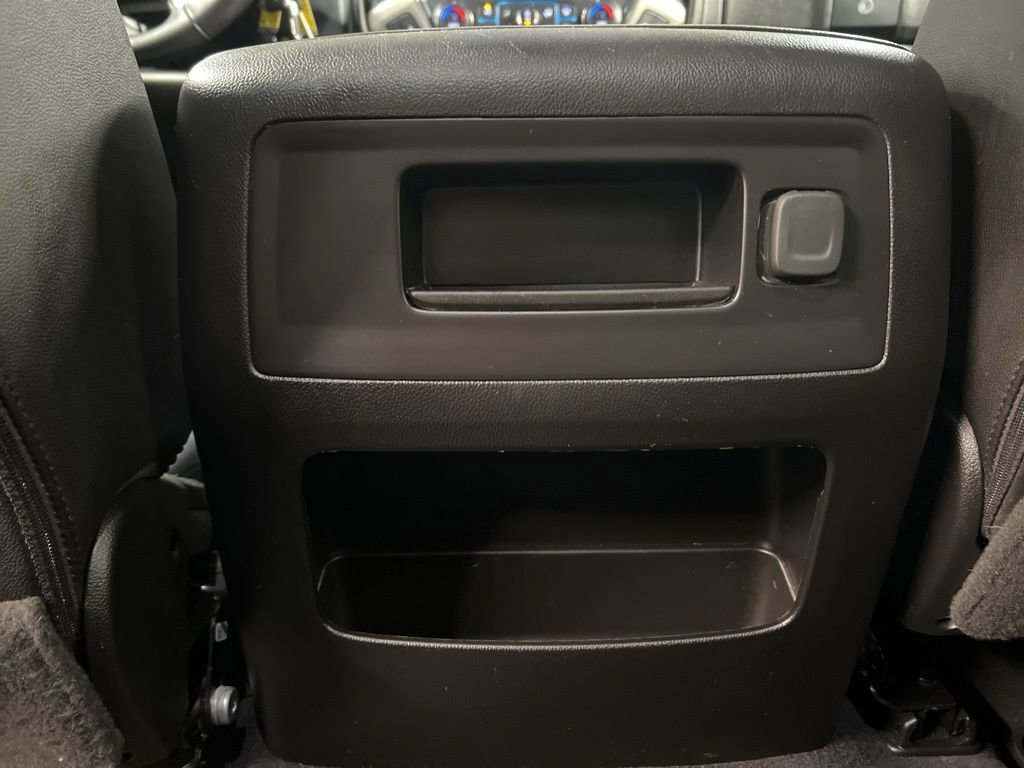 Used 2018 Chevrolet Silverado 1500 LTZ image 33
