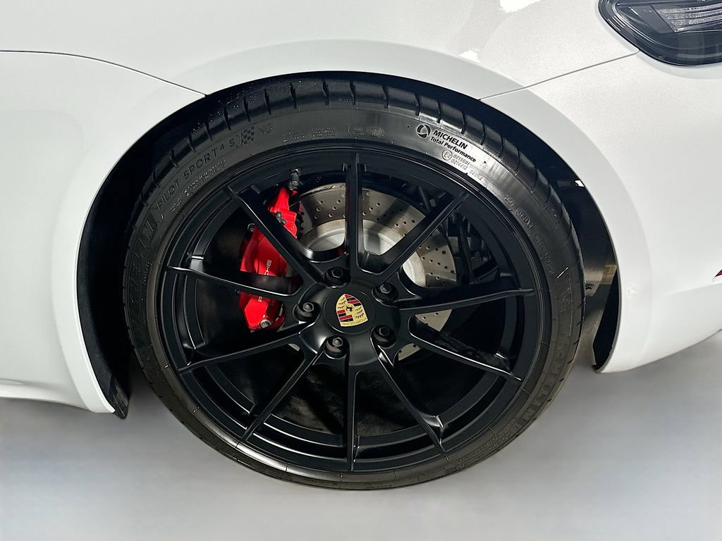 Certified 2024 Porsche 718 Cayman GTS image 28