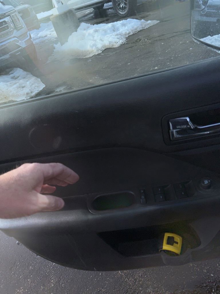 Used 2011 Ford Fusion SE w/ 202A Rapid Spec Order Code image 12