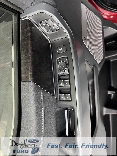 Used 2022 Ford F150 Lariat w/ Max Trailer Tow Package image 21