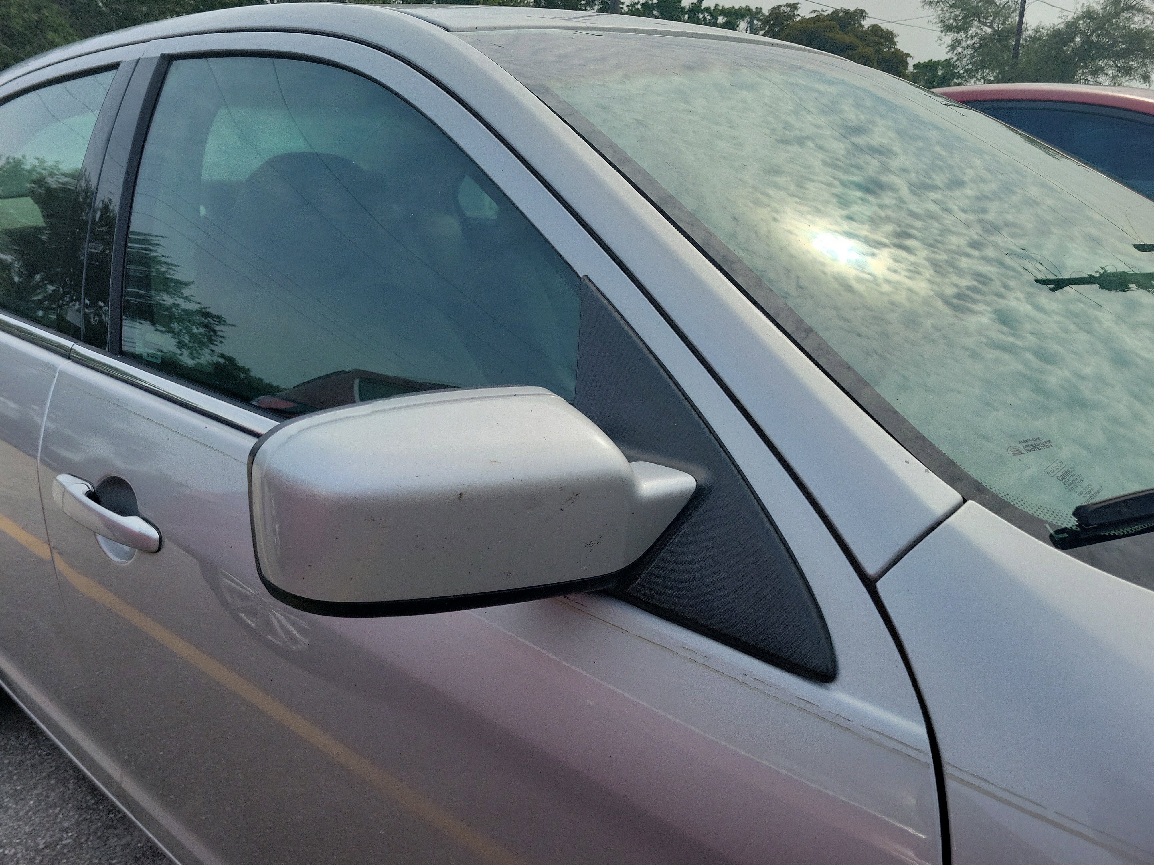 Used 2010 Ford Fusion Hybrid FWD image 8