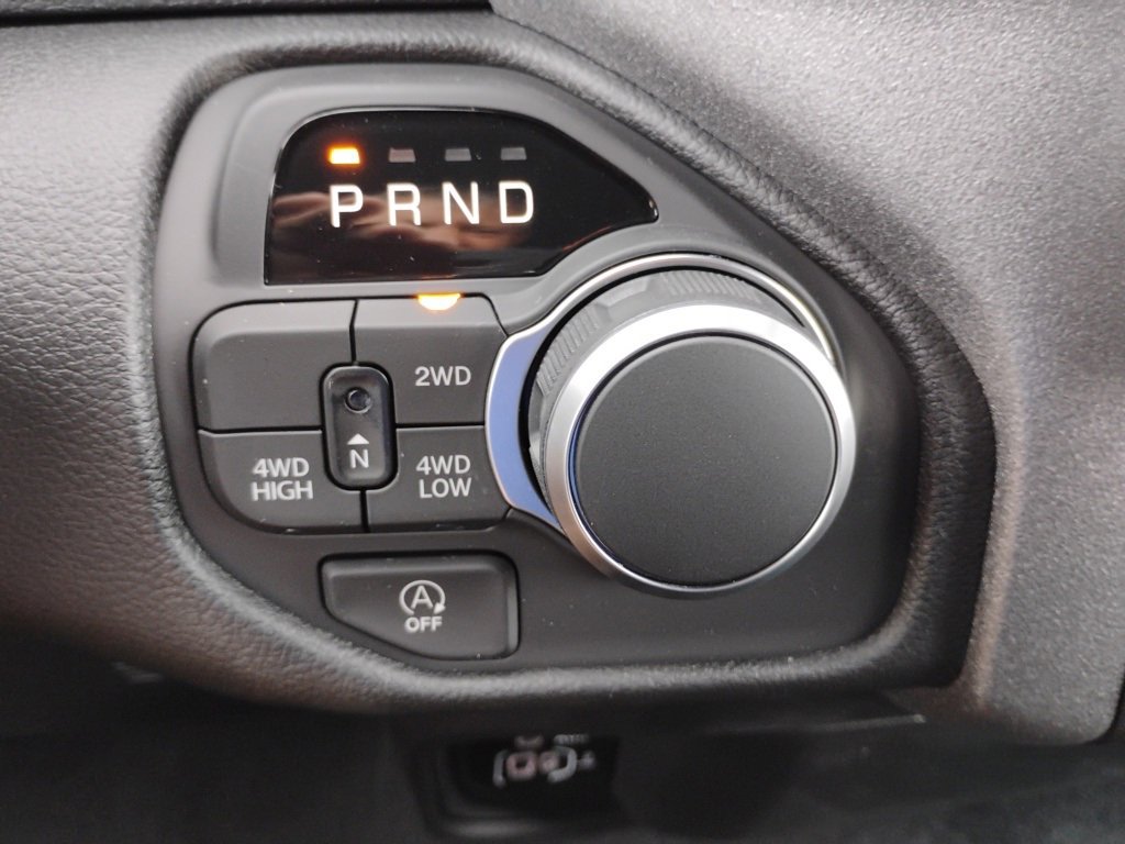 New 2026 RAM 1500 Express image 34