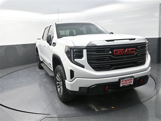Used 2023 GMC Sierra 1500 AT4 w/ AT4 Preferred Package image 2