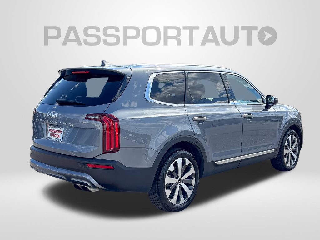 Used 2022 Kia Telluride EX w/ EX Premium Package FWD image 8