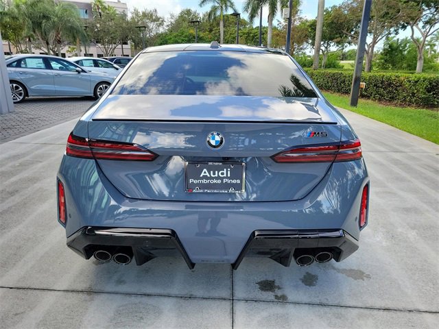 Used 2026 BMW M5 image 8