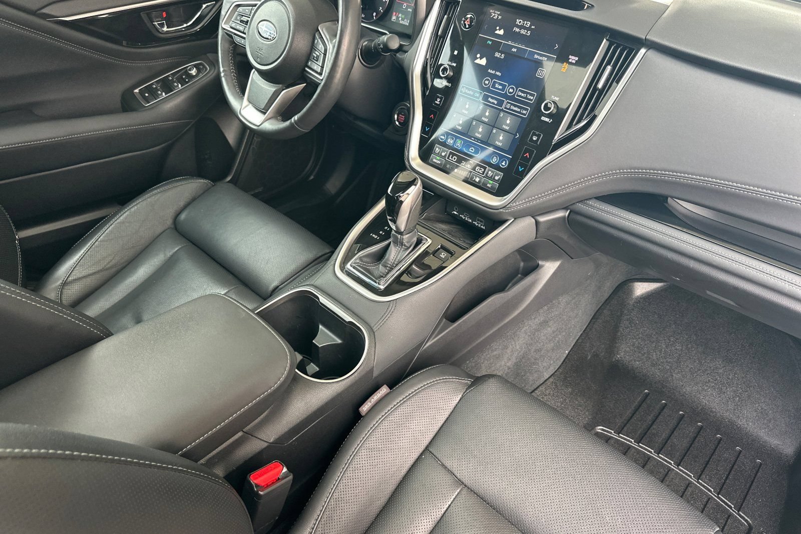 Used 2023 Subaru Outback Touring XT AWD/4WD image 15