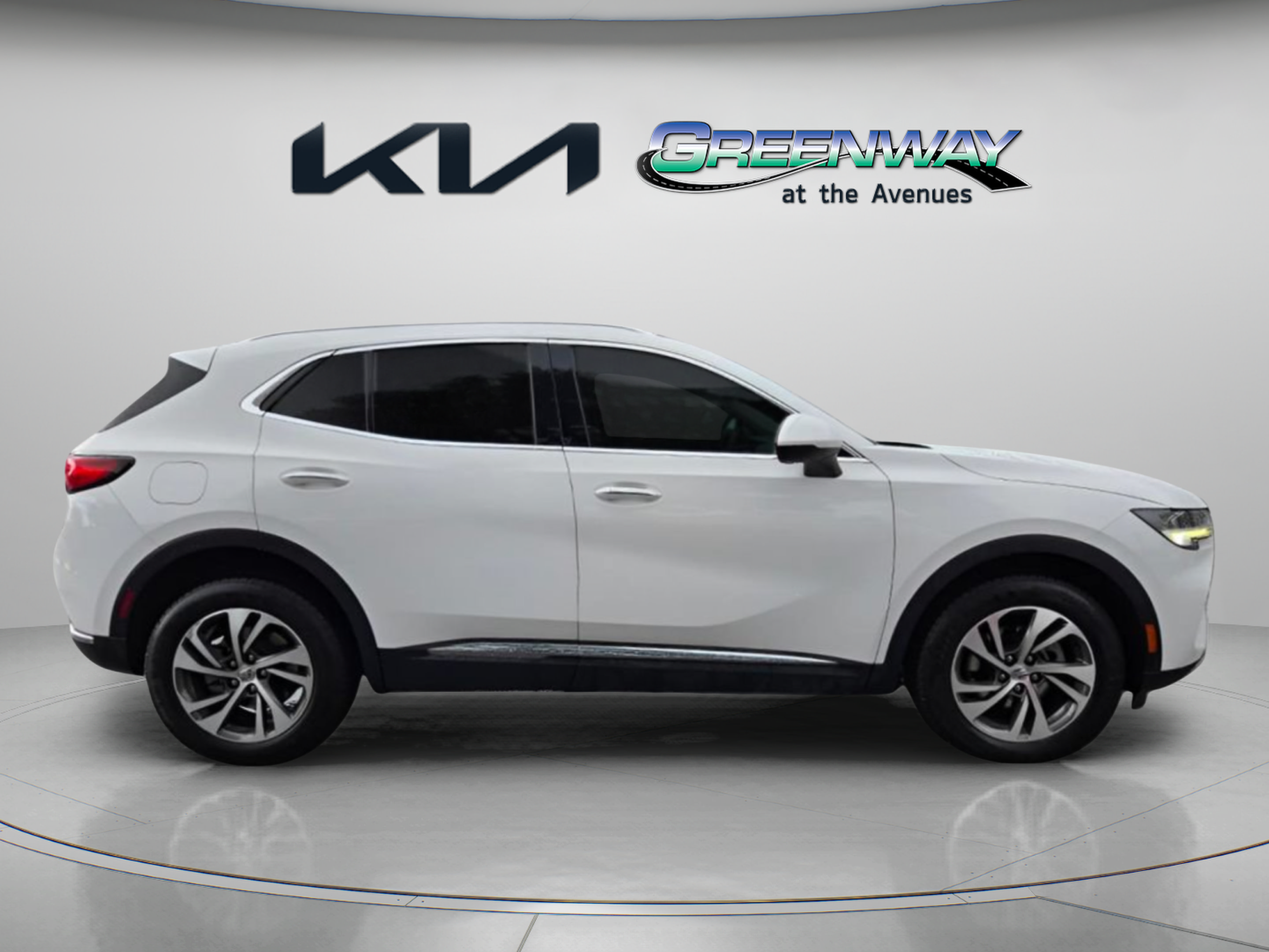 Used 2023 Buick Envision Essence FWD image 8