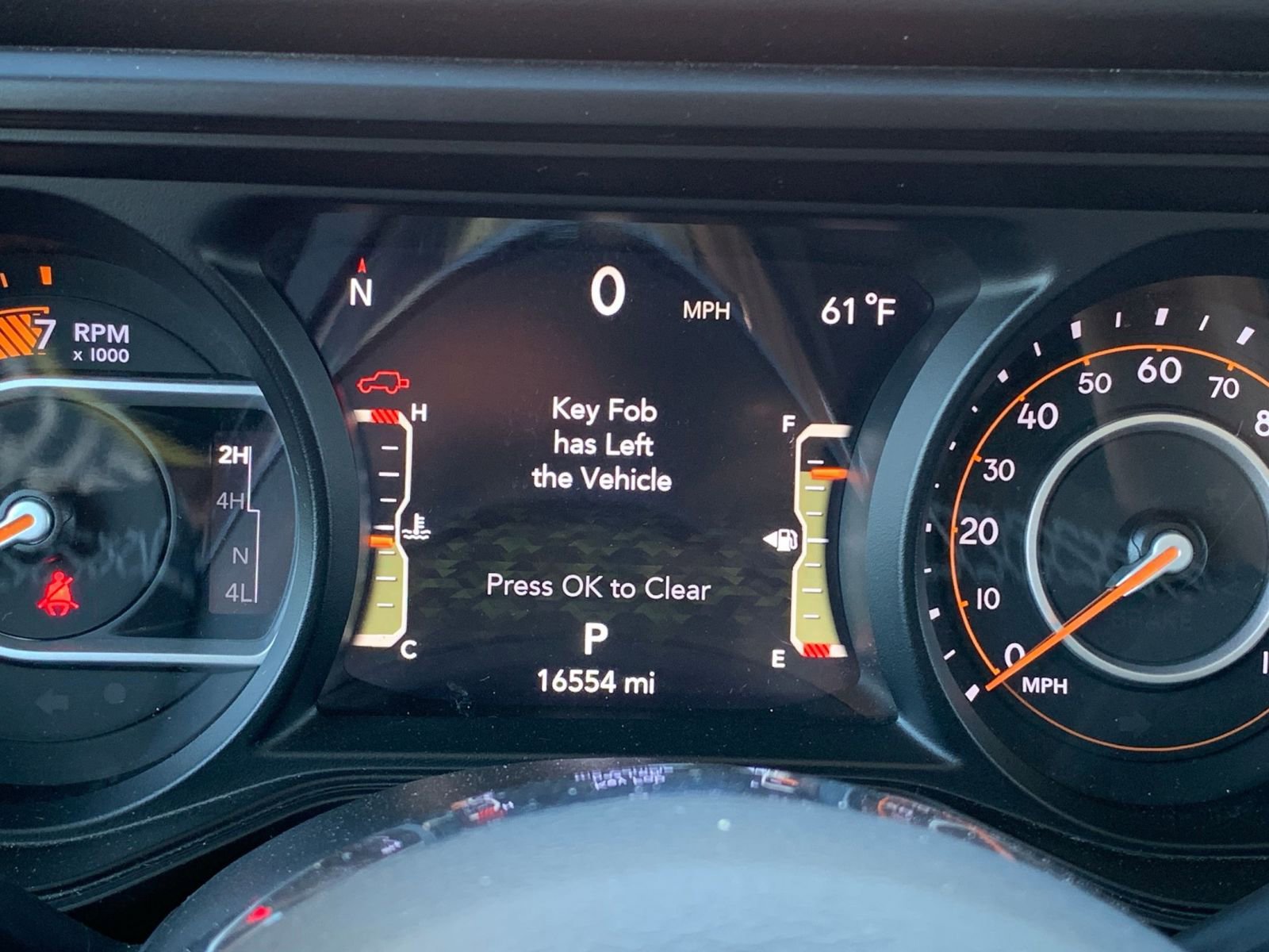 Used 2025 Jeep Wrangler Sahara image 39