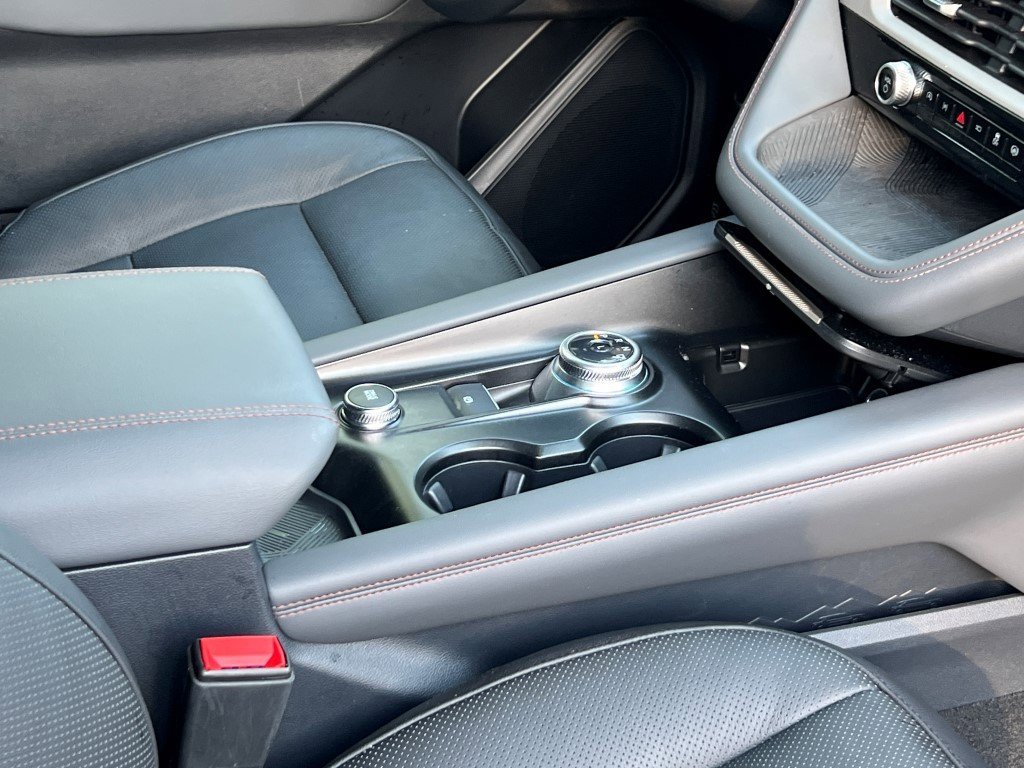 Used 2025 Ford Explorer Active image 15