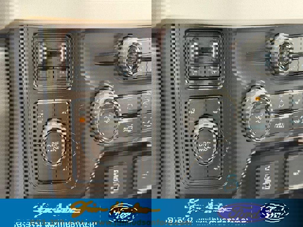 New 2026 Ford F550 4x4 Supercab Super Duty image 27