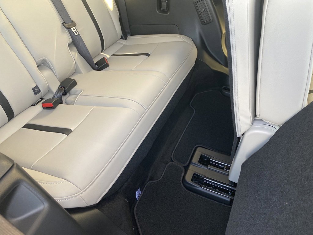 New 2026 MAZDA CX-90 3.3 Turbo w/ Preferred Package image 13