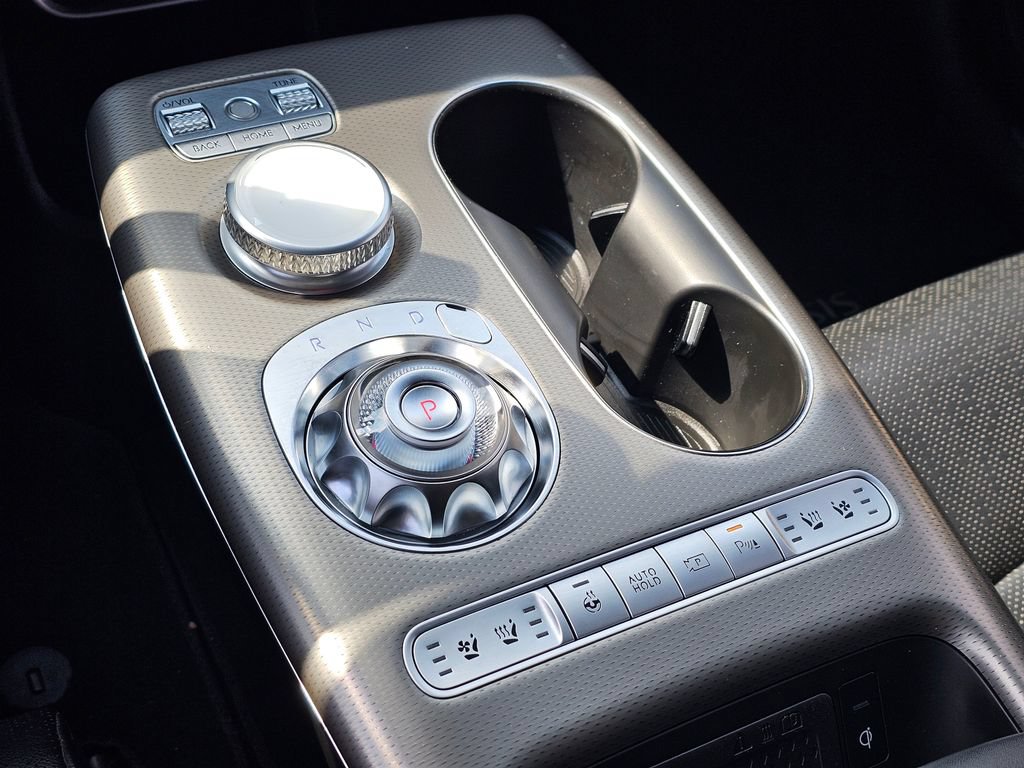 Certified 2023 Genesis GV60 Advanced AWD/4WD image 19