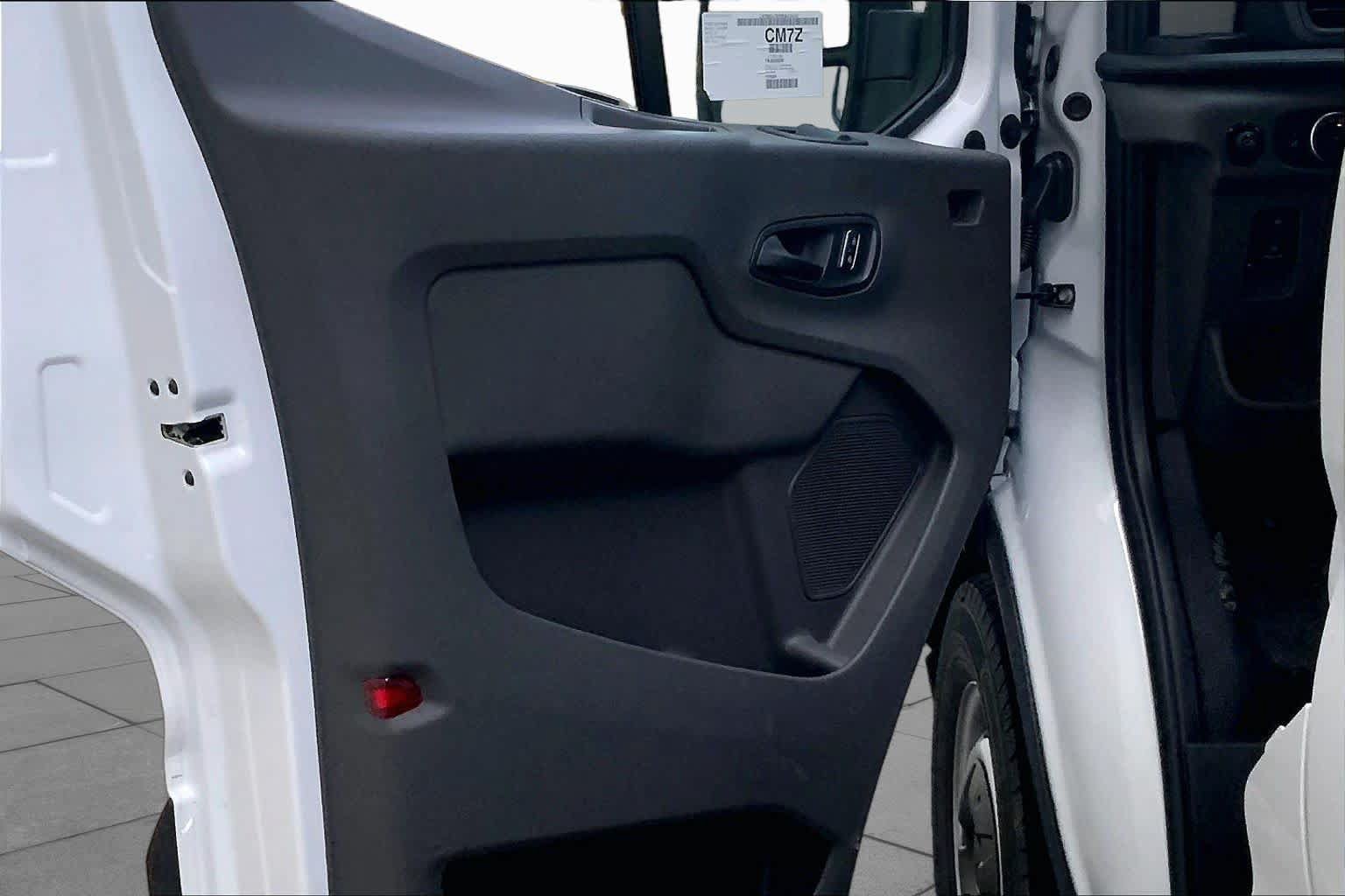 New 2026 Ford Transit 250 148 Medium Roof w/ Load Area Protection Package RWD image 10