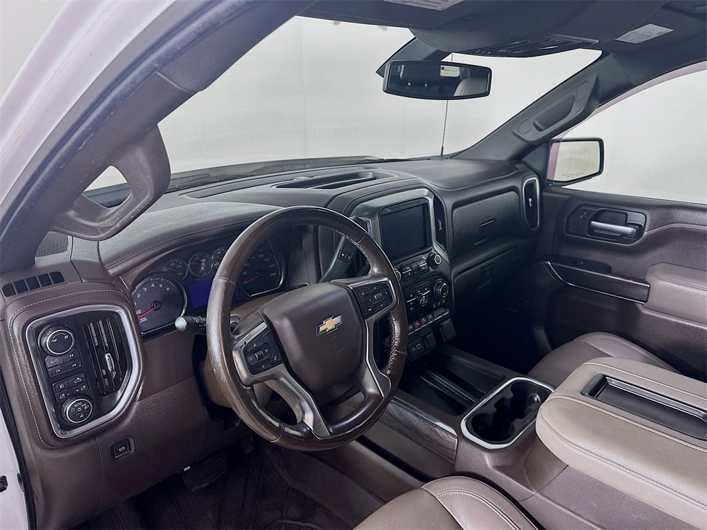Used 2019 Chevrolet Silverado 1500 LTZ image 31