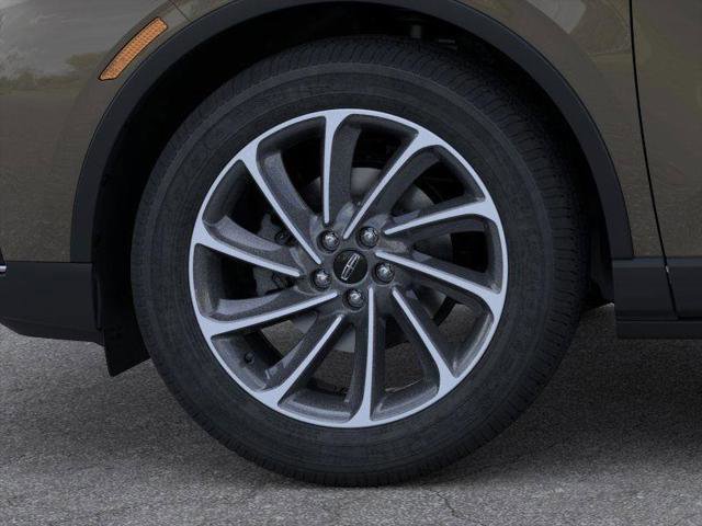New 2025 Lincoln Corsair AWD w/ Equipment Group 101A image 19