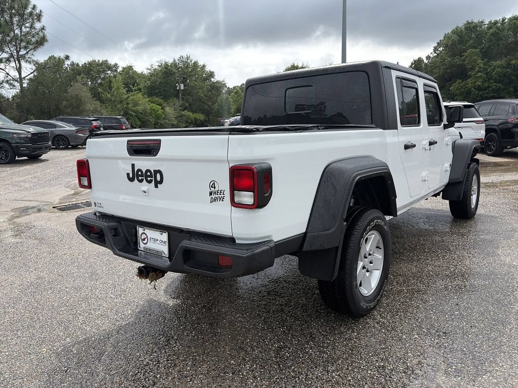 Used 2024 Jeep Gladiator Sport AWD/4WD image 6