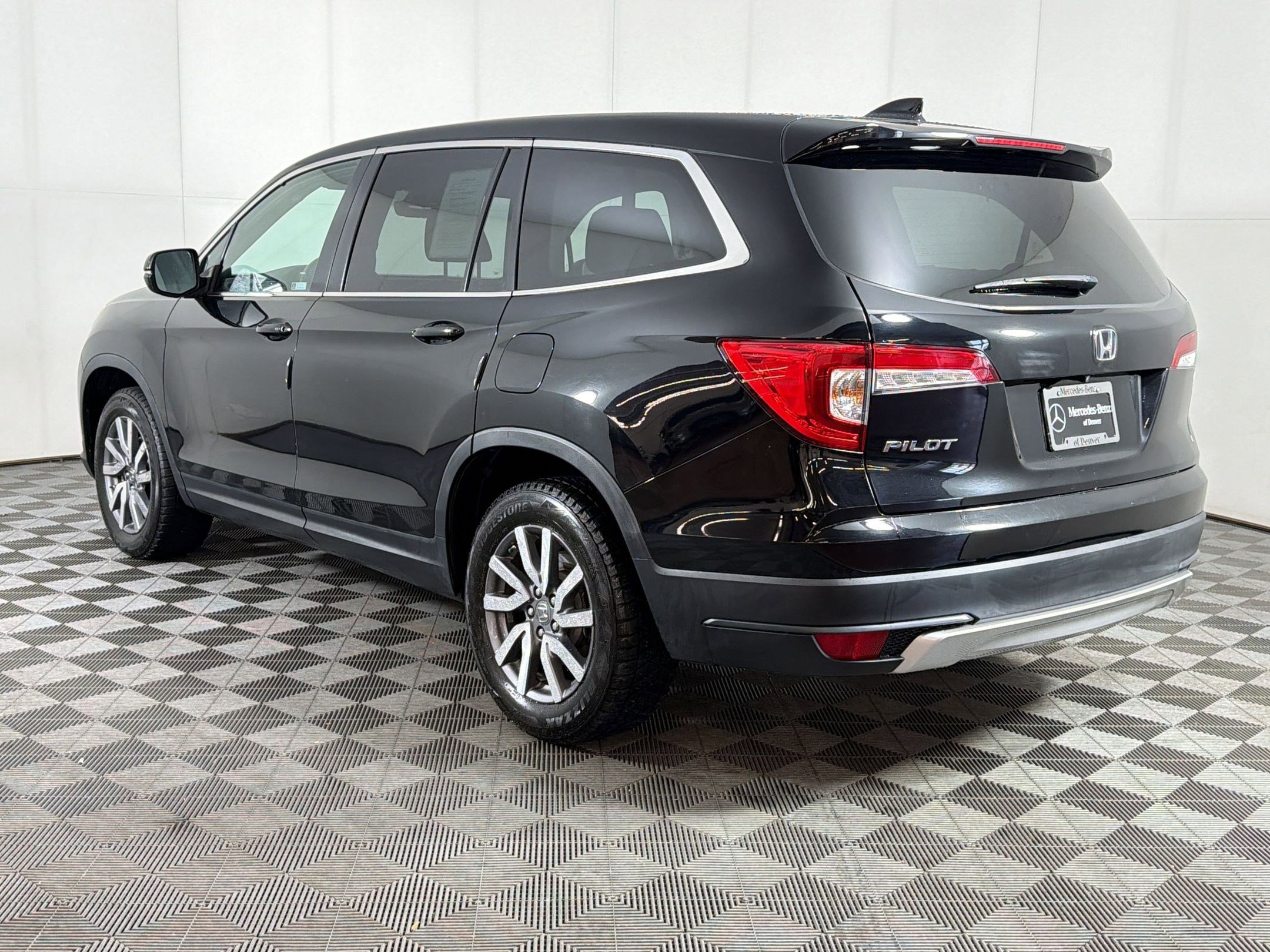 Used 2019 Honda Pilot EX-L image 3