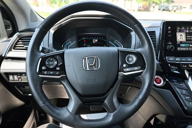 Used 2023 Honda Odyssey Elite image 51