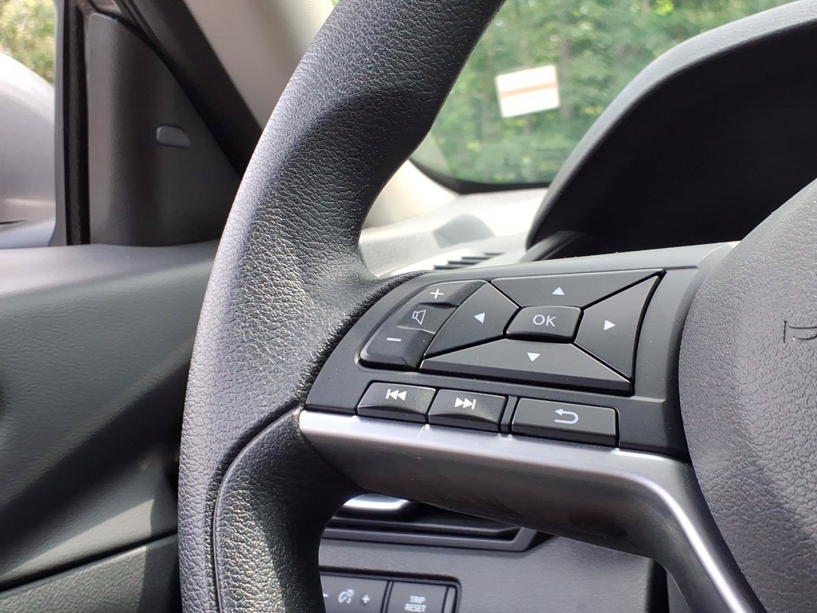 Used 2023 Nissan Altima 2.5 SV AWD/4WD image 25