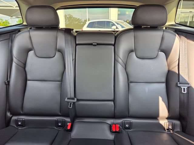 Certified 2024 Volvo XC60 T8 Core AWD/4WD image 12