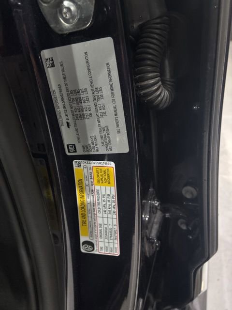 Used 2025 GMC Yukon XL Denali AWD/4WD image 43