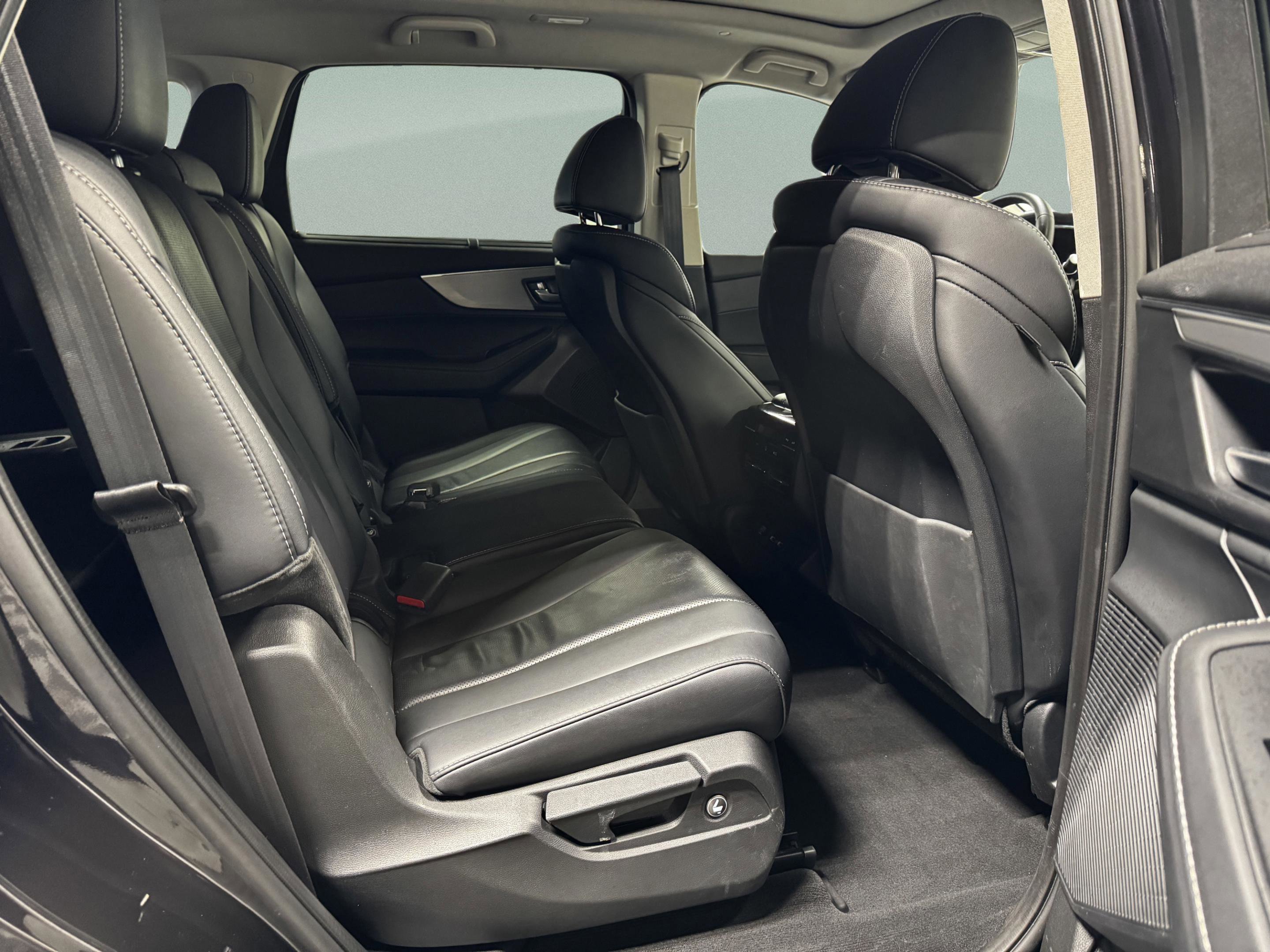 Certified 2023 Acura MDX SH-AWD w/ Technology Package image 26