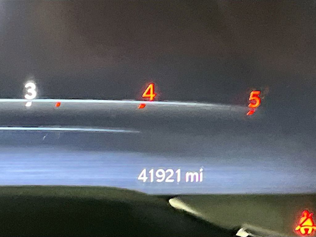 Used 2024 RAM 3500 Laramie image 12