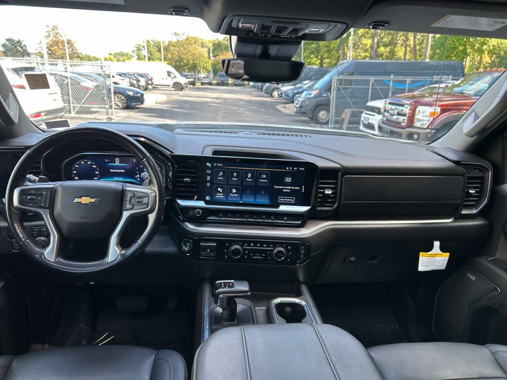 Used 2024 Chevrolet Silverado 1500 LTZ w/ Technology Package AWD/4WD image 40
