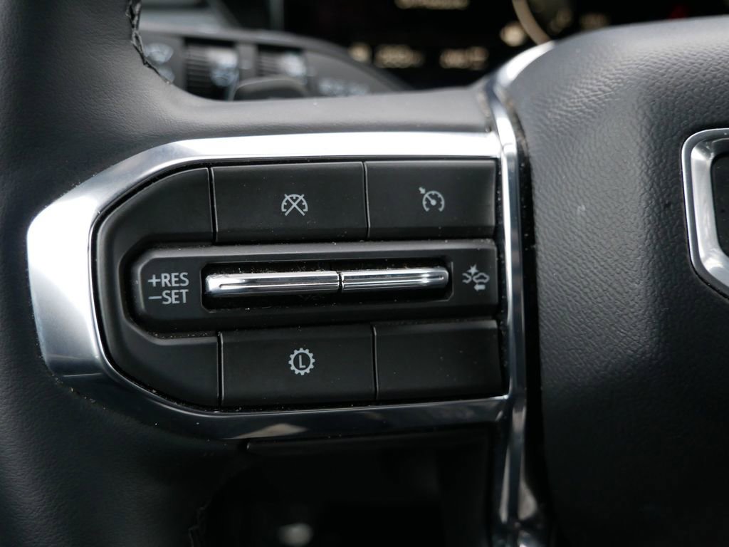 Used 2025 GMC Acadia Elevation w/ Elevation Premium Package image 23