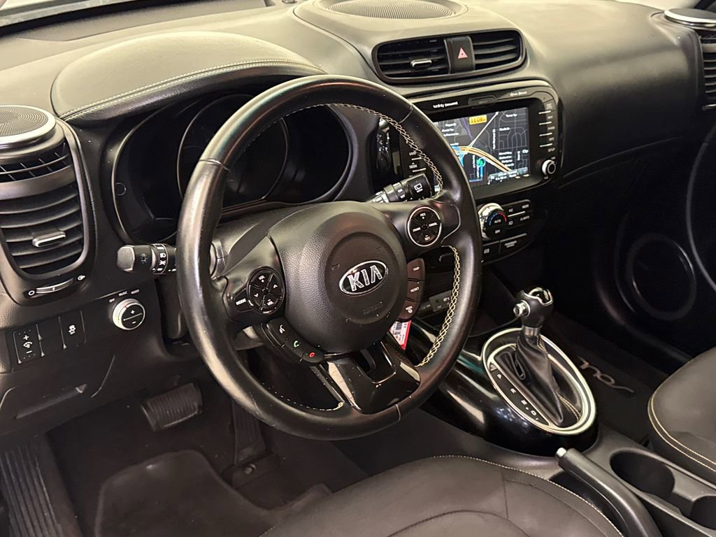 Used 2016 Kia Soul + w/ Audio Package FWD image 18