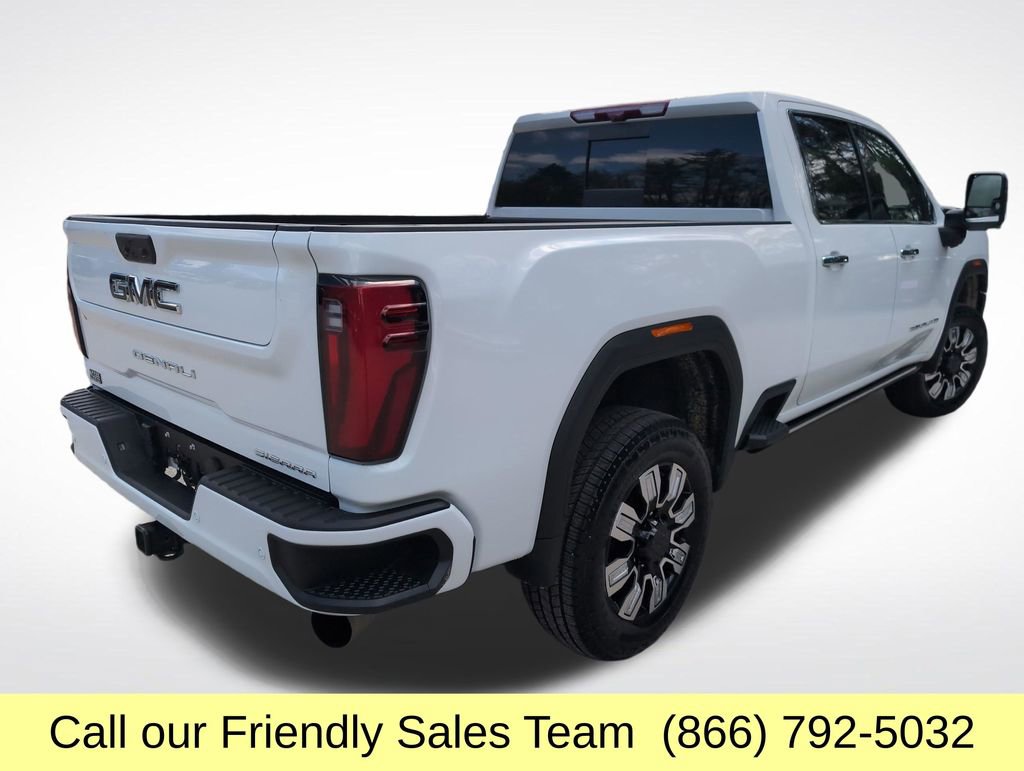 Used 2024 GMC Sierra 2500 Denali w/ Denali Reserve Package AWD/4WD image 6