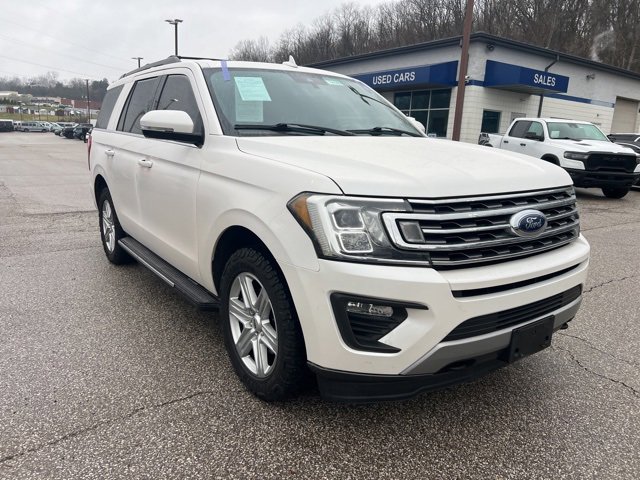 Used 2019 Ford Expedition XLT w/ Equipment Group 202A image 2