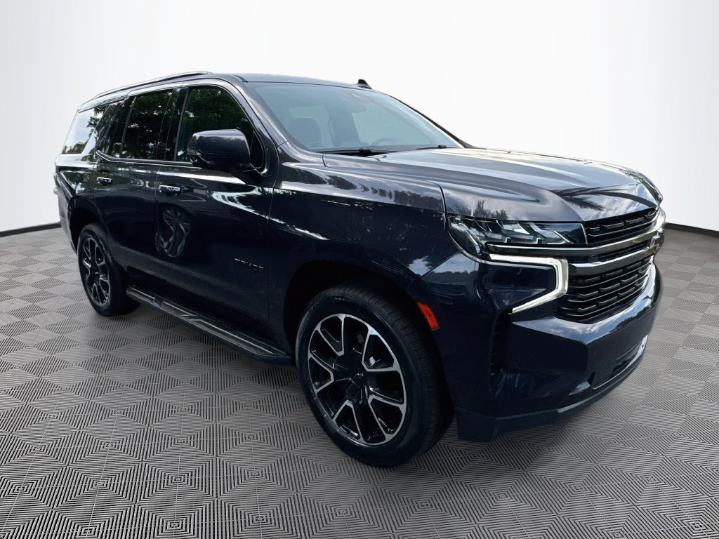 Used 2022 Chevrolet Tahoe RST w/ Luxury Package RWD image 4