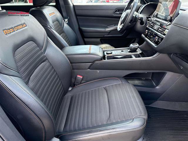 Used 2024 Nissan Pathfinder Rock Creek AWD/4WD image 10