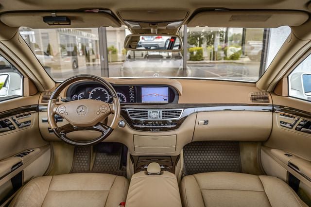 Used 2012 Mercedes-Benz S 350 BlueTEC 4MATIC w/ Premium 2 Pkg image 3