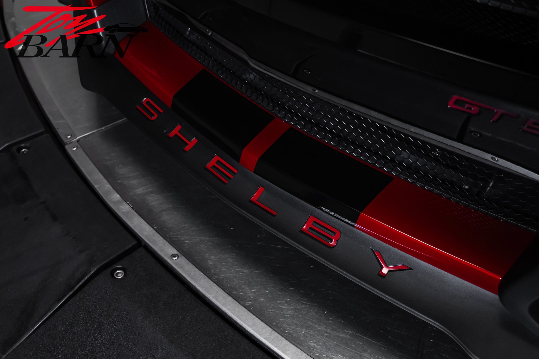Used 2021 Ford Mustang Shelby GT500 w/ Technology Package RWD image 11