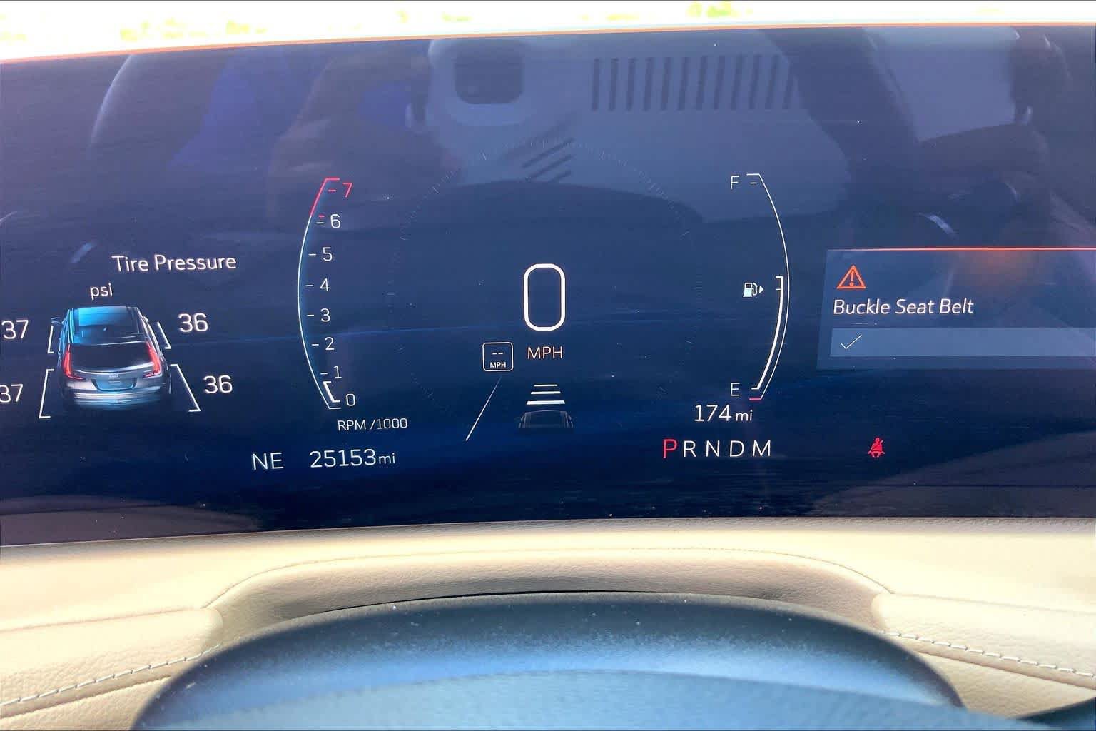 Used 2025 Cadillac XT4 Premium Luxury w/ Technology Package FWD image 25