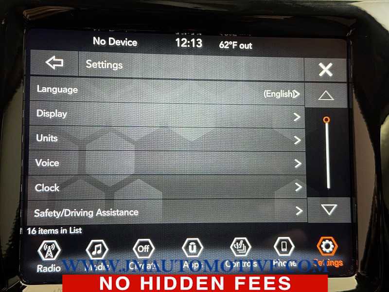 Used 2020 Jeep Cherokee Limited image 29